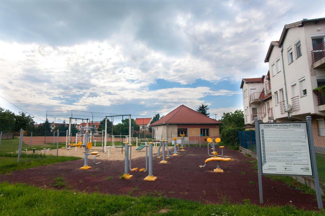 La Vida Apartman Гайдусобосло Екстер'єр фото