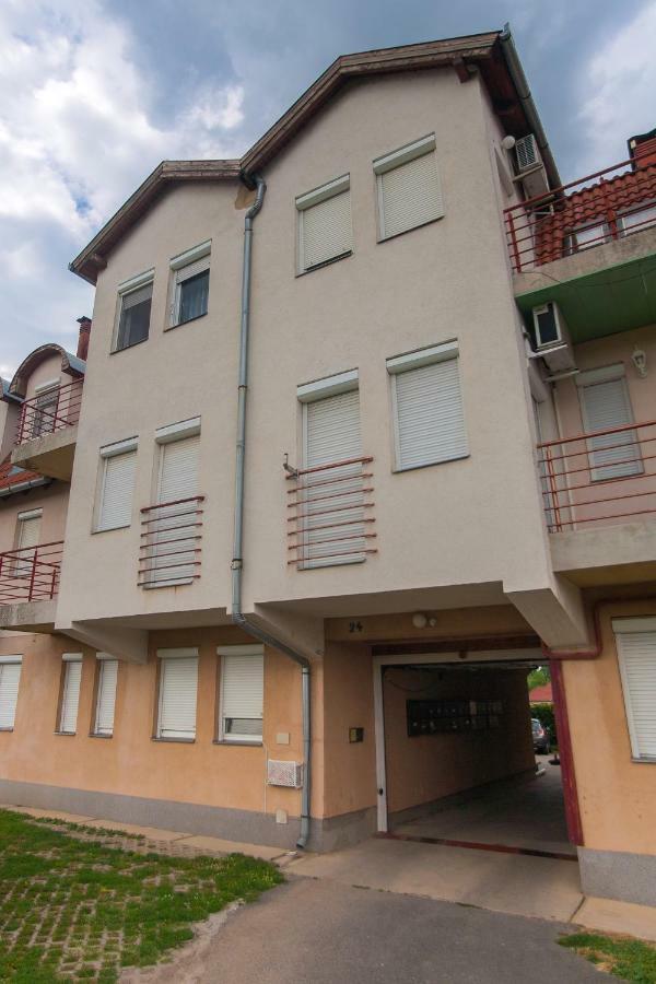 La Vida Apartman Гайдусобосло Екстер'єр фото